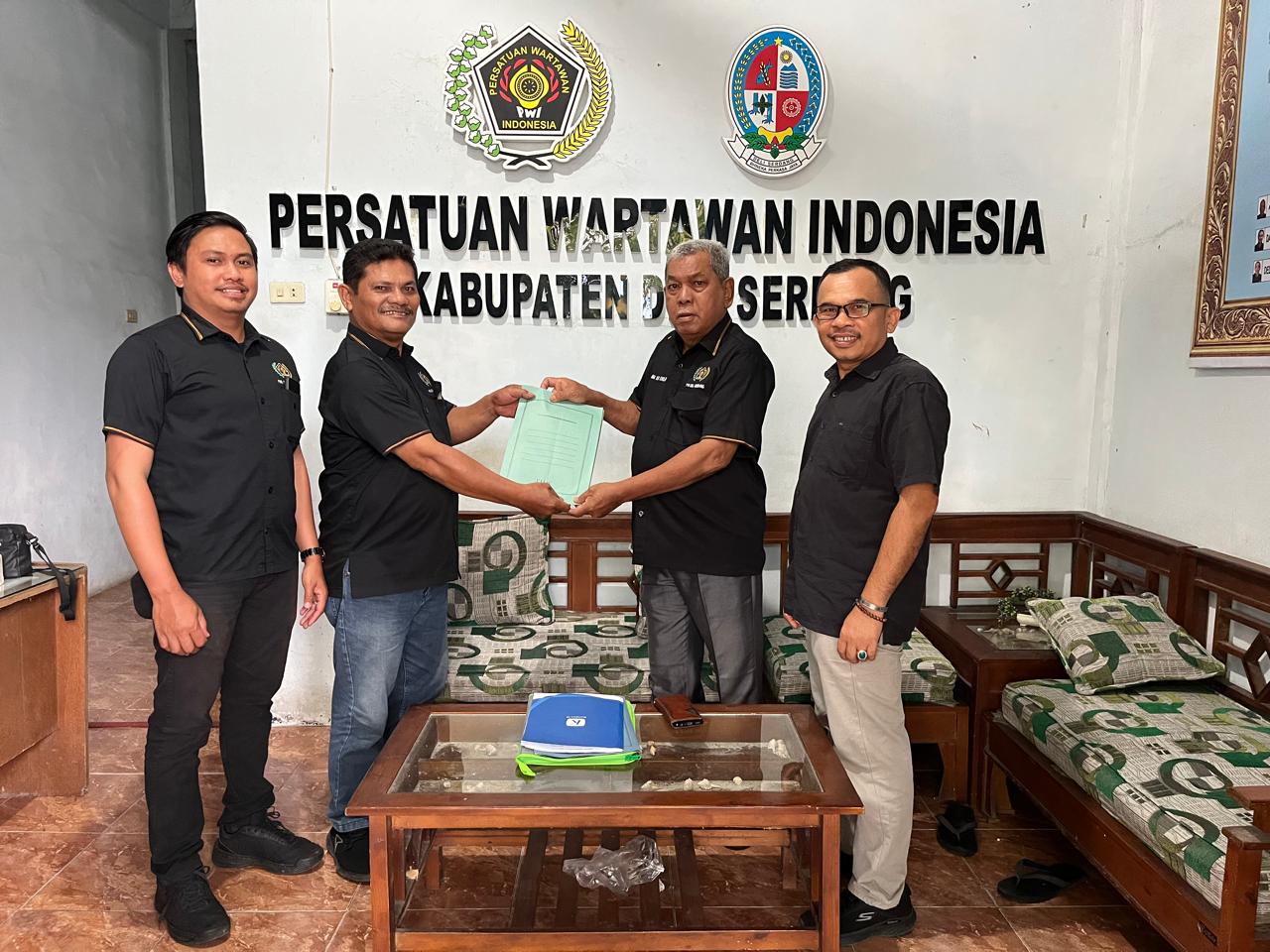 Lawan Petahana Ditunggu Panitia..!! Pendaftaran Bacalon Ketua PWI Deliserdang Diperpanjang..!!