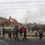 Eksekusi Lahan..!! Polres Karo Kawal Perubuhan Bangunan di Kabanjahe..!!