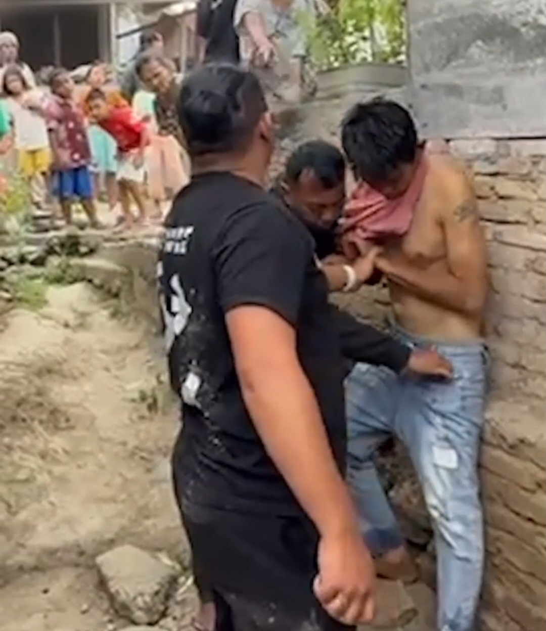 Kek Mananya Polres Karo Ini Pak Kapoldasu: “Ikan Teri” Ditangkapi, Bos Sabu “Dibiari”..!!