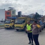 SPBU Diserbu Warga..!! Kapolres Tanah Karo Turun Tangan Atur Lalu Lintas Cegah Kemacetan..!!