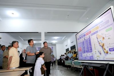 Terima Kasih Broo..!! Stafsus Presiden Bantu Rp5 M untuk Korban Banjir dan Longsor Sumatera Utara..!!