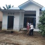 Dana Rehab Dipertanyakan..!! Setelah Disoroti Harianbersama.Com, Poskesdes Mabar Dibersihkan..!!