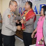 Dua Personel Pensiun..!! Kapolres Tanah Karo: Purna Tugas Adalah Rezeki..!!