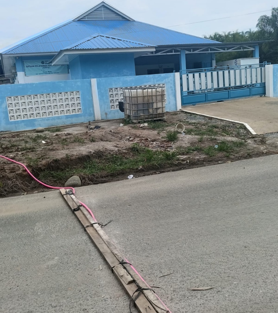 “Abal-abal”..!! Pekerja MBG Damak Maliho Belum Ikut Bintek, Orang Tua Murid Khawatir Anaknya Keracunan Makanan..!!