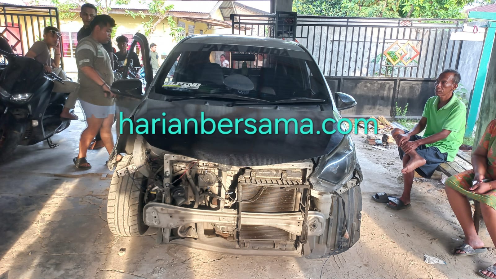 Makin Ngerii..!! Geng Motor Ngamuk di Sibiru-biru Deli Serdang, Polisi Diserang, Mobilnya Dirusak..!!