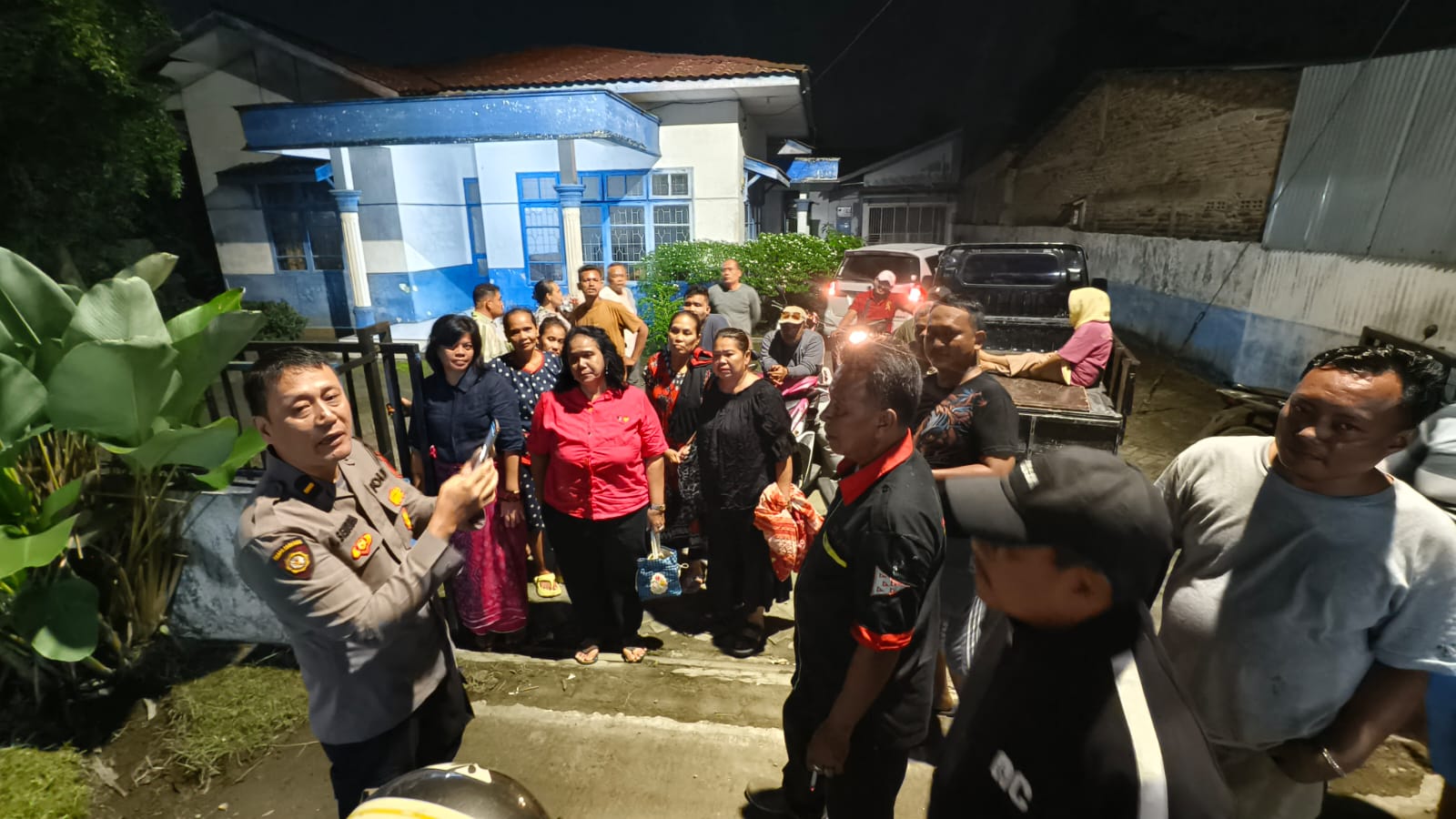 Kek Mananya Anak Buahmu Ini Bupati Deli Serdang..!! Rumah Dinas Camat Deli Tua Mirip “Rumah Hantu”, Warga Datang Penghuni “Menghilang”..!!