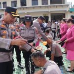 Selamat Yaa..!! 40 Personel Polres Karo Naik Pangkat, Kapolres: Bukan Hadiah tapi Buah Pengabdian..!!