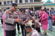 Selamat Yaa..!! 40 Personel Polres Karo Naik Pangkat, Kapolres: Bukan Hadiah tapi Buah Pengabdian..!!