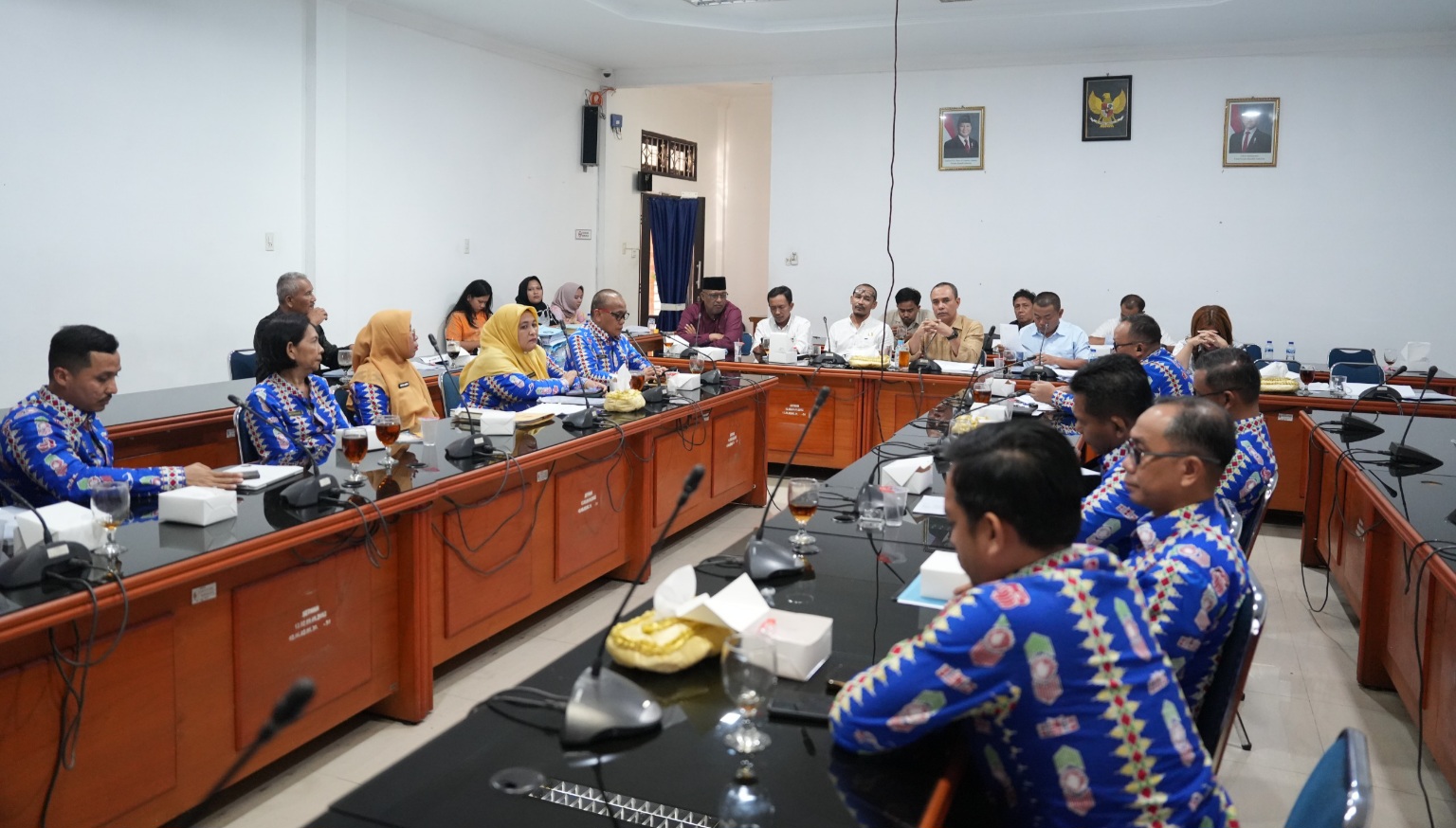 Makin Seru Euyy..!! “Perang” Pemkab dan DPRD Deliserdang Berlanjut, 17 Camat tidak Hadiri Rapat LPP APBD TA 2025..!!