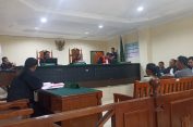 Ngerii..!! Aparat Hukum di Karo “Kasih Pilih”: Penebang Kayu Hutan Lindung Diadili, Penadahnya Dibiari..!!