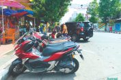 Makin Ngerii..!! Petugas Parkir Tamora Mayoritas Pemakai..!!