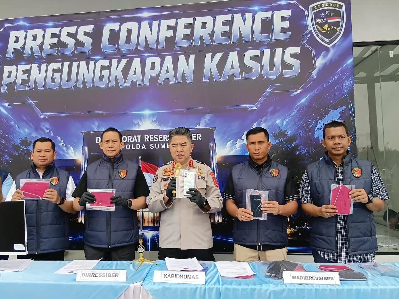 Duhh..!! Pamer Aurat di Medsos, Janda Anak Tiga Nginap di Polda Sumut..!!