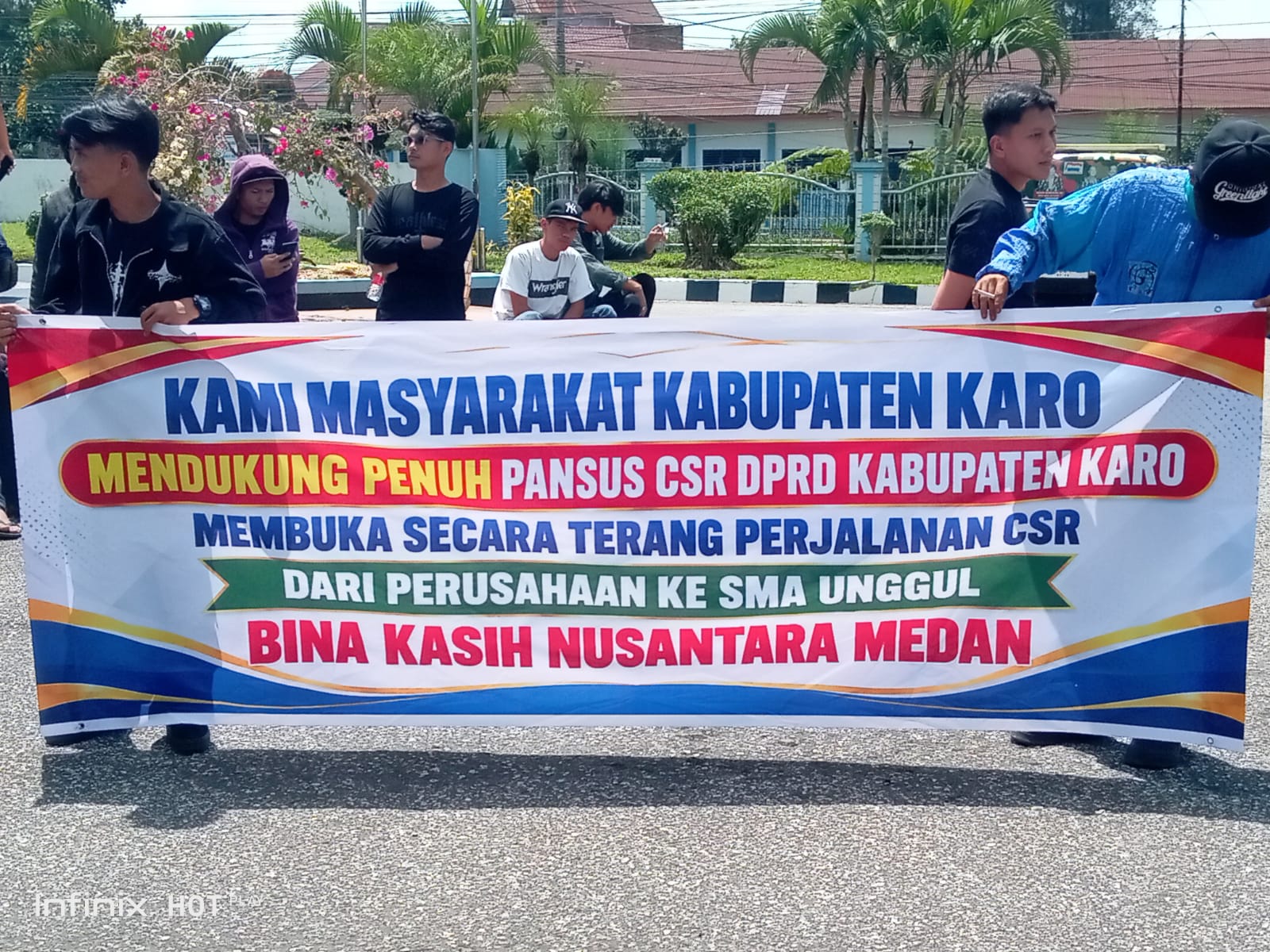 Ngerii..!! AMKAK Demo, CSR Karo Nyasar ke Medan, Rp 8 M Lebih Dana Lahan BDLUT Belum Dibayar..!!
