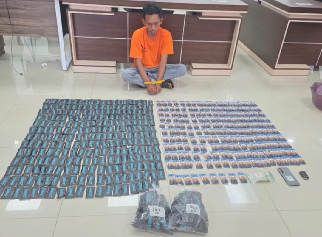 Paten Kali Bahh..!! Mau Dibawa ke Aceh, Kurir 668 Bungkus Vape Getar “Dilibas” Ditres Narkoba Polda Sumut…Siapa Dulu Direkturnya..??