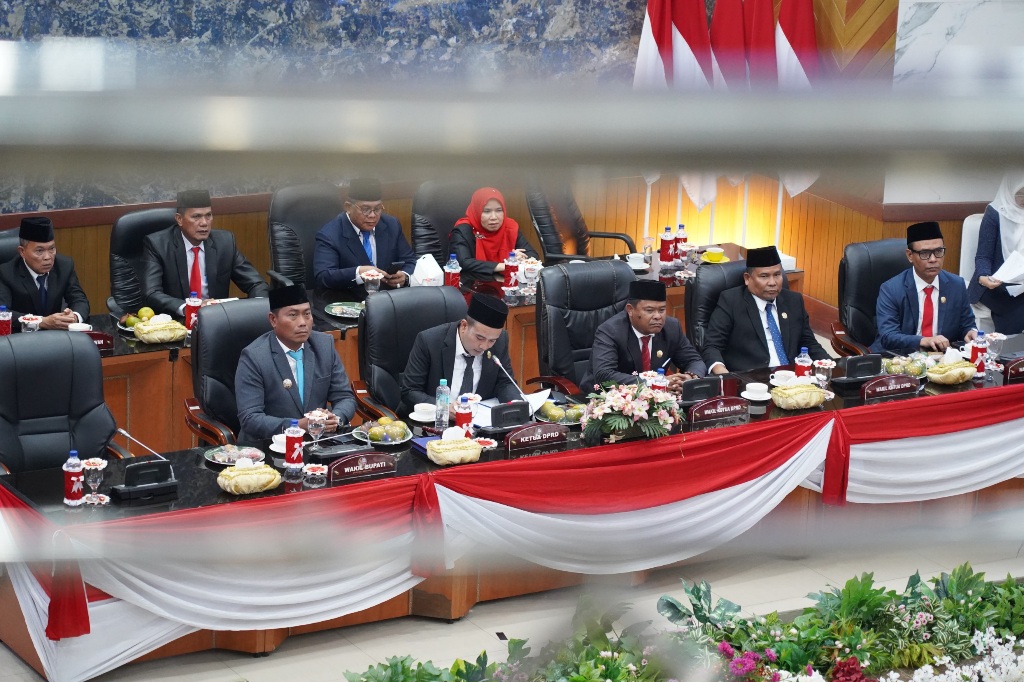 Gawat Kali Bahh..!! Pemkab Deli Serdang Geser Anggaran Rp503 M Tanpa Payung Hukum, DPRD Tolak Sahkan P-APBD 2026.!!