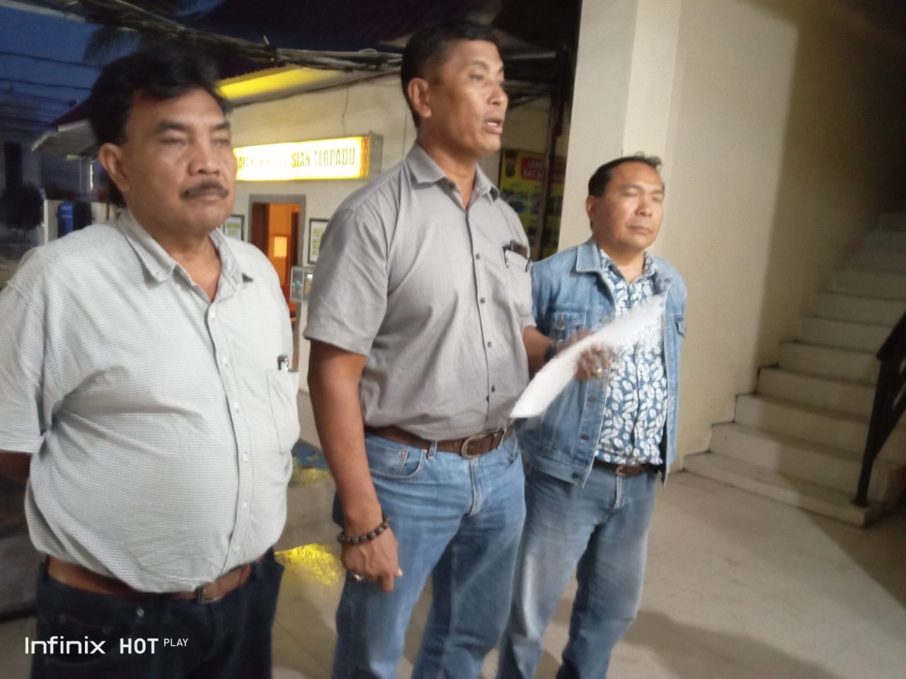 Siap-siap Yaa..!! Merasa Dicemarkan, Advokat Juliadi Kaban Melapor ke Polres Karo..!!
