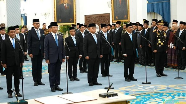 Tokk..!! Kapolri dan Sejumlah Menteri Direshuffle..!!